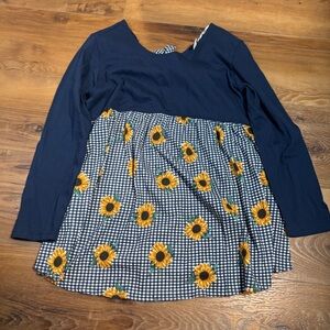 Honors maternity vintage southern button up shirt with daisy pattern size m